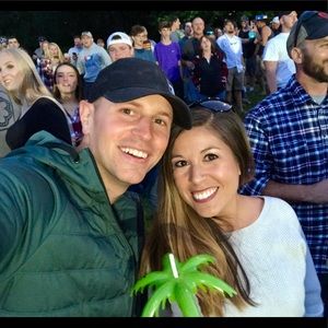 Meet your Posher, Lauren